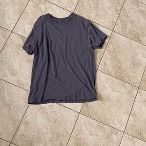 Lululemon t shirt
